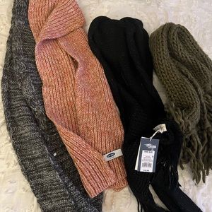 4 scarf  2 are from target  2 from old navy lightly used or brand new